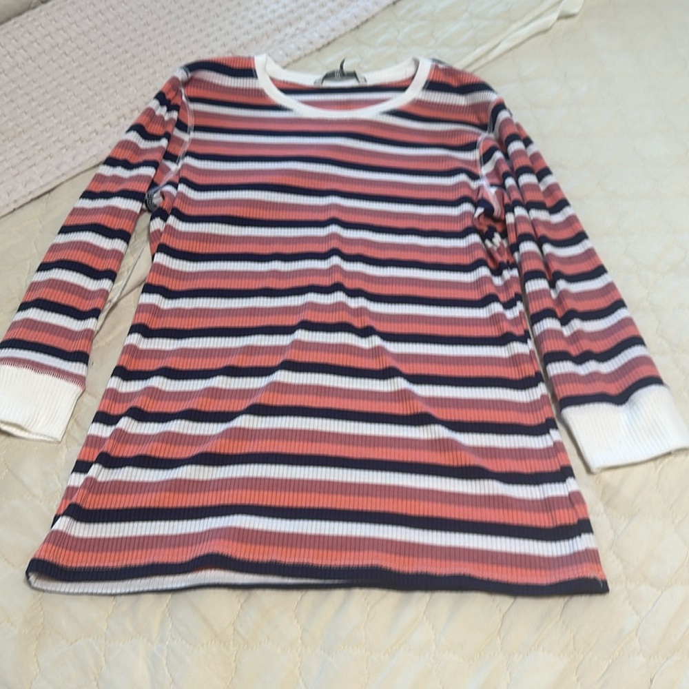 Women’s bke  size medium 3/4 sleeve top, like new